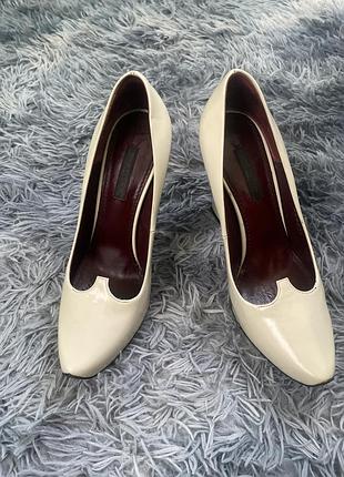 Туфлі жіночі