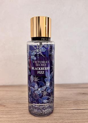 Спрей жіночий victoria’s secret blackberry fizz.