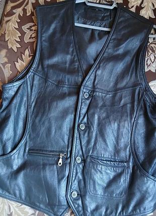 Жилет кожаный мужской р.50