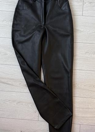 Шкіряні штани