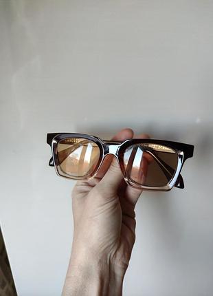 Очки. состояние хорошее. tac polarised. диоприи некажу, какой-то плюс. для замены линз. на карту