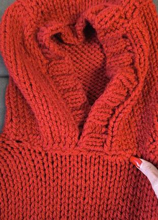 Теплий об'ємний светр