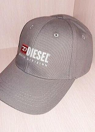 Супер бейсболка кепка 56-59рр метал.заклепки.