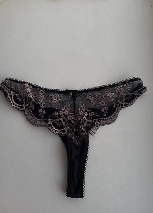 Кружевні трусики