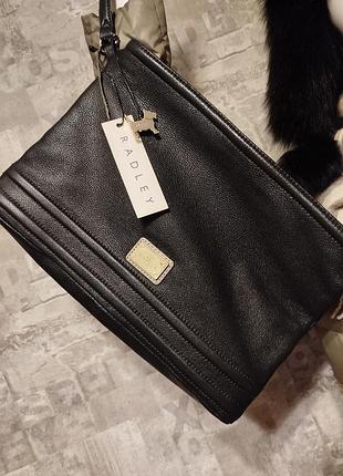 Брендова шкіряна сумка