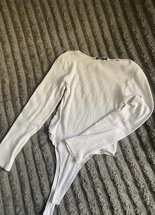 Біле боді в рубчик / боді рубчик boohoo