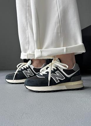 Женские кроссовки new balance 574 legacy blackUN беланс черного цвета