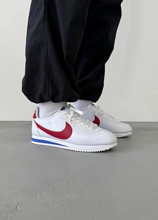 Женские кроссовки nike cortez white red найк белого из красного цветов