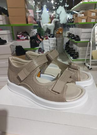 💛жіночі ортопедичні босоніжки, натуральна шкіра, розмір 36