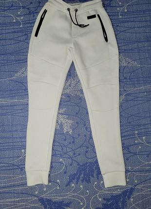 Спортивні штани