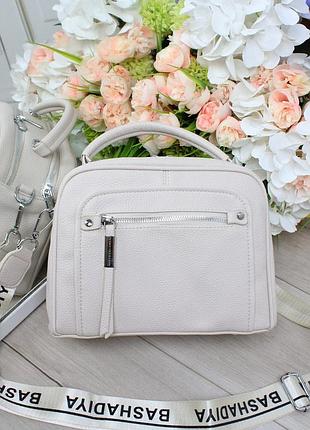 Женская стильная и качественная сумка из эко кожи молочная