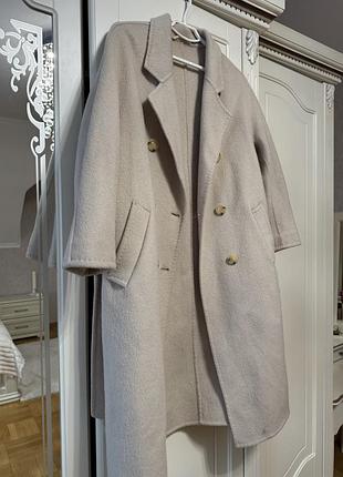 Пальто жіноче