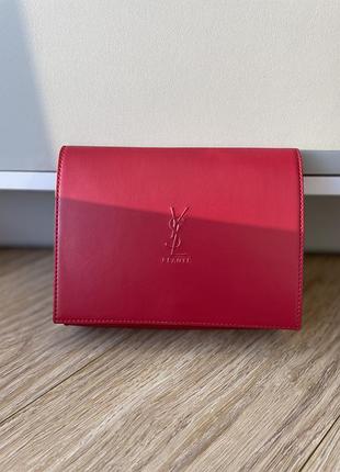 Новенька велика косметичка ysl оригінальна на кнопку