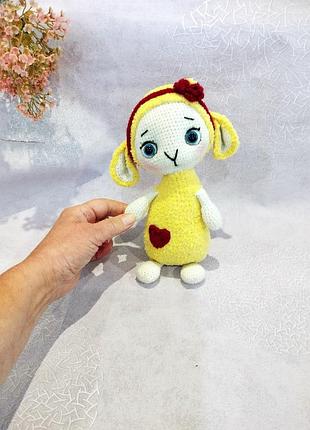 Овечка, баранчик, вязаная игрушка для малышей любого возраста