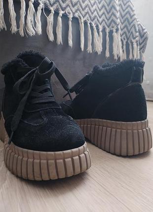 Зимові черевики натуральна замша