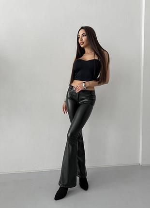 Брюки жіночі