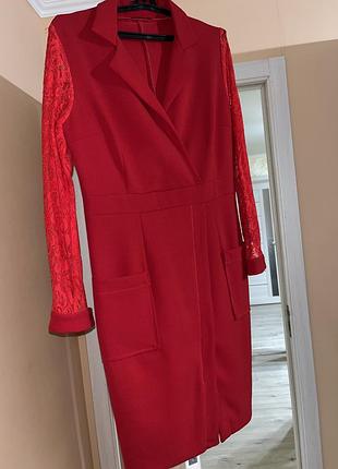 Жіноча сукня