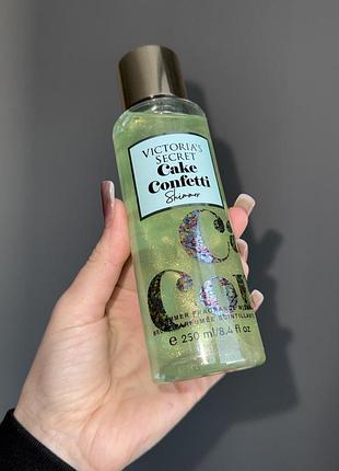 Спрей з шимером victoria's secret парфумований міст для тіла cake confetti🍭