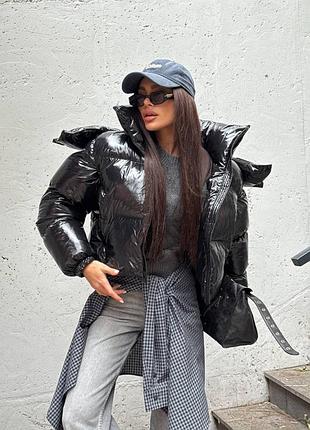 Дутый пуховик трансформер жилет с капюшоном глянцевый
