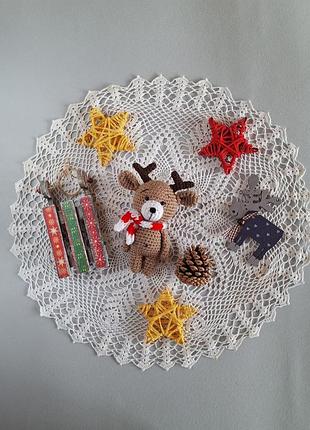 Олень м'яка в'язана іграшка