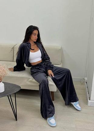 Ідеальний жіночий велюровий спортивний костюм трійка зіп худі на блискавці топ - майка та штани палаццо на резинці зі шнурком