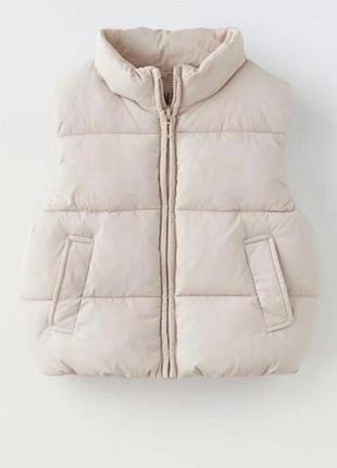 Zara жилетка 92–98
