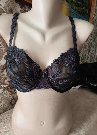 Бюстгальтер міточка з вишивкою 80,c,85 b