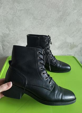 Женские демисезонные ботинки ботинки 42 размер от бренда anna field