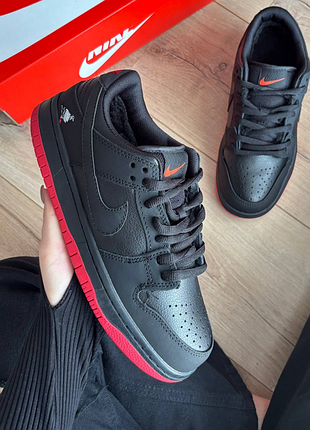 Nike dunk low pigeon black red хутро 2