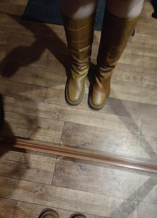 Шкіряні чоботи