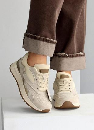 Елегантні жіночі замшеві бежеві кросівки весняні осінні натуральна замша весна осінь