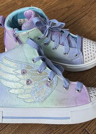 Skechers кросівки, кеди з підсвіткою р.33(21,5 см)