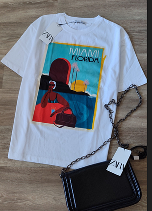 Футболка zara з дівчиною розмір m. l