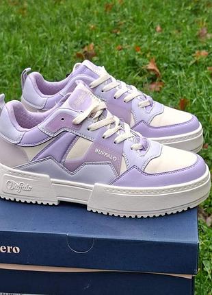 Жіночі брендові веганські світлі бузкові кросівки buffalo  38-39 розмір