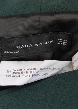 Базовый пиджак zara зелёного цвета модного кроя8 фото