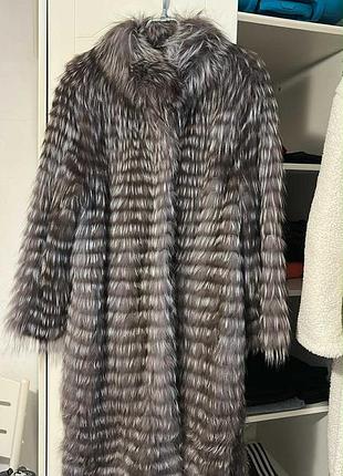 Шуба чорнобурая лиса