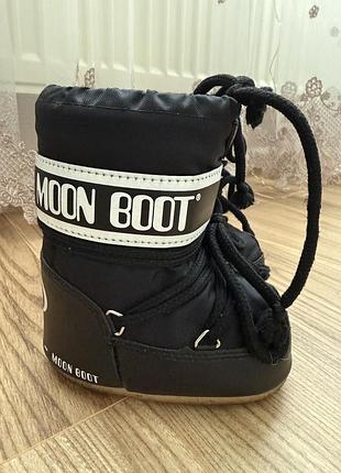 Дітячі moon boot черні, розмір 19/22