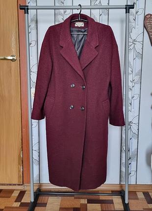 Пальто демісезонне італія venefika vestis