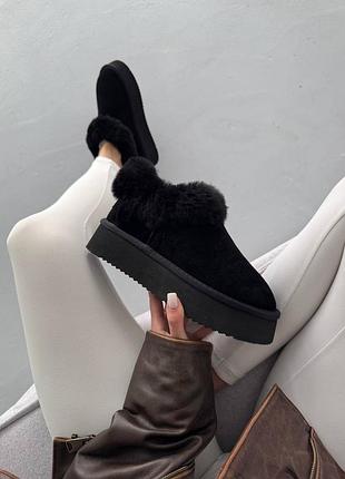 Женские зимние угги из натурального меха ugg ugg fur slippers black suede