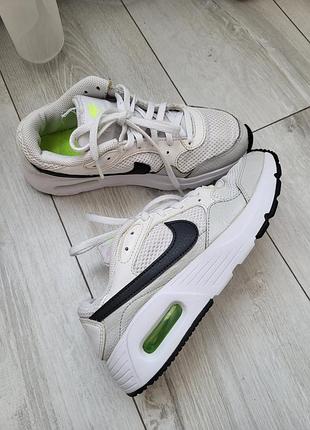 Кроссовки nike