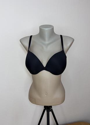 Calvin klein оригінал  бюстгальтер чорного