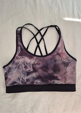 Спортивный топ