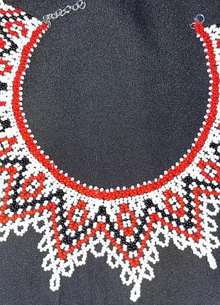 Жіноча силянка білого,червоного,чорного кольору