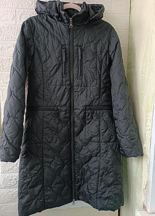 Чудове жіноче пальто курточка на осінь весну