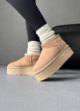 Жіночі зимові уггі з натурального хутра ugg classic ultra mini platform xl beige