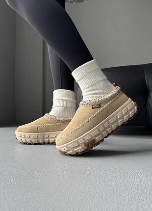 Жіночі зимові уггі з натурального хутра ugg venture daze beige