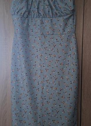 Нежное цветочное платье миди от prettylittlething