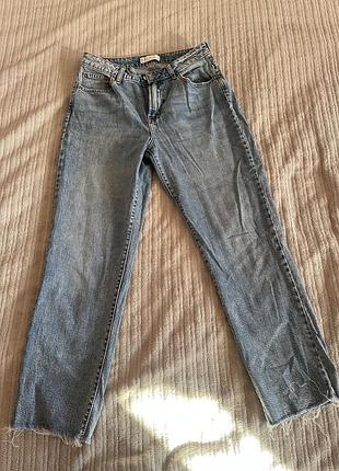 Джинси жіночі