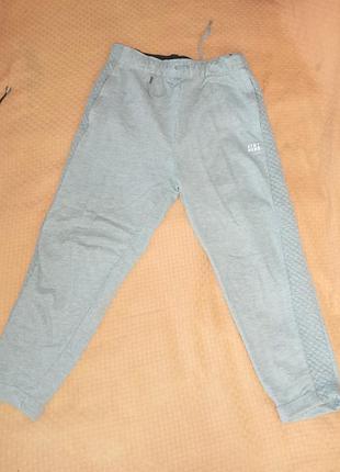 Спортивні штани bershka 46-48 (l)