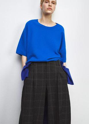 Свитер из 100% шерсти с широкими рукавами